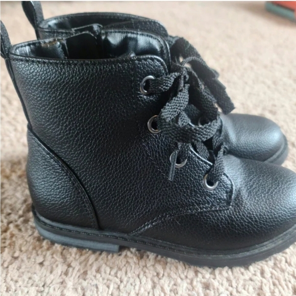 Cat & Jack Boots - Picture 3 of 5